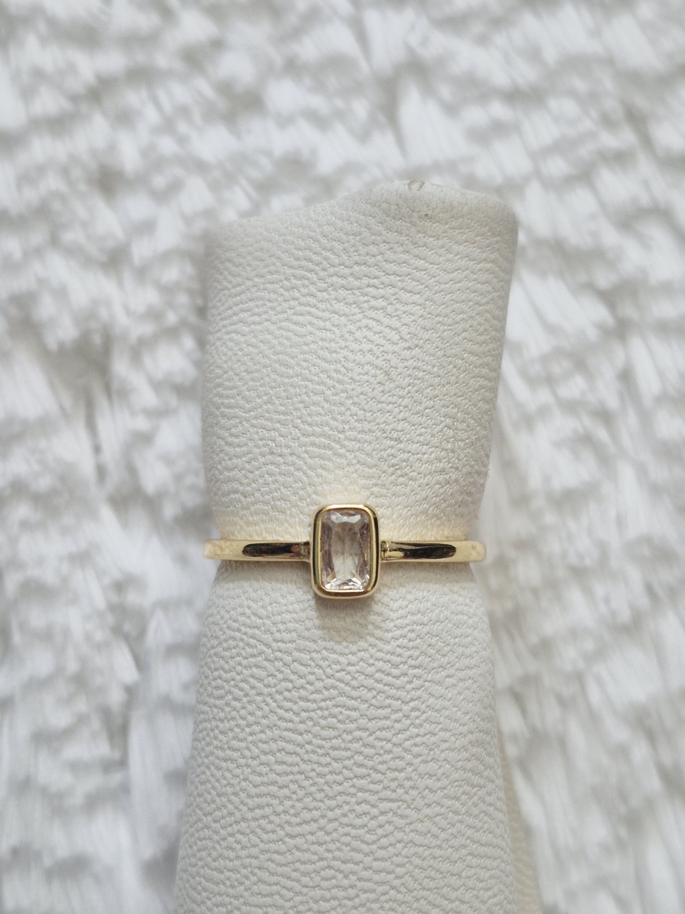 Minimalist Gold Tone Soiltare Ring